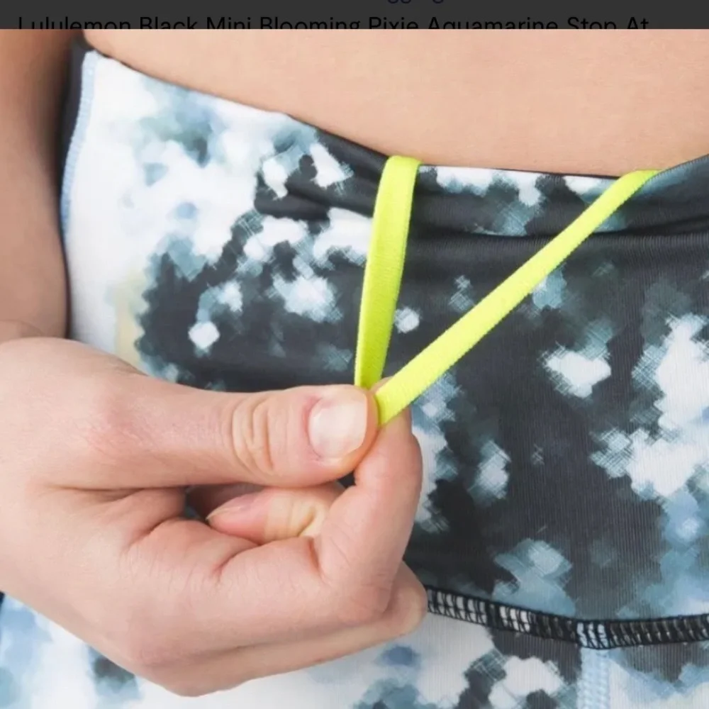 Lululemon Black‎ Mini Blooming Pixie Aquamarine Stop At Nothing Crop Leggings 4